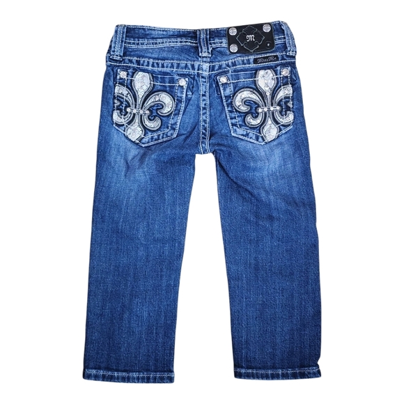Miss Me Girls Capri Jeans 8 Fleur De Lis Embellished Distressed See Last Pic - Picture 4 of 12
